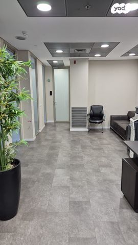 משרדים, הר החוצבים, ירושלים