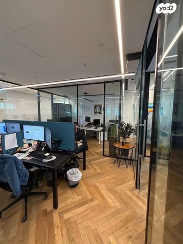 דרך מנחם בגין 