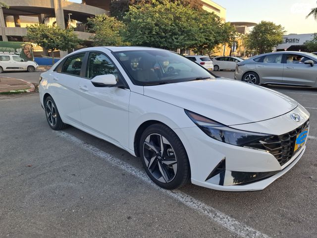 יונדאי אלנטרה