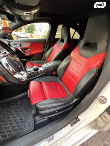 מרצדס-בנץ CLA