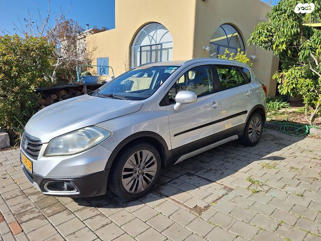 סוזוקי קרוסאובר