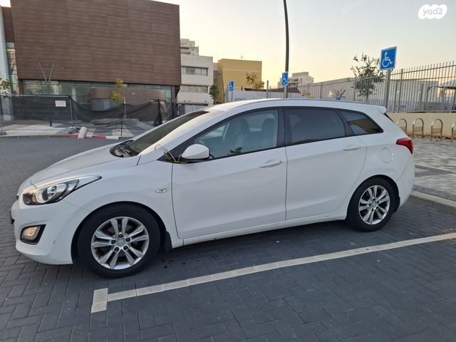 מודעת רכב יונדאי i30