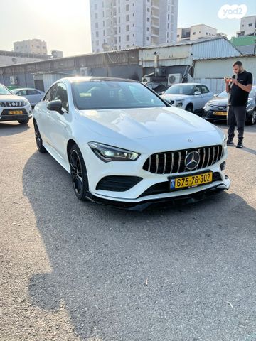 מודעת רכב מרצדס-בנץ CLA