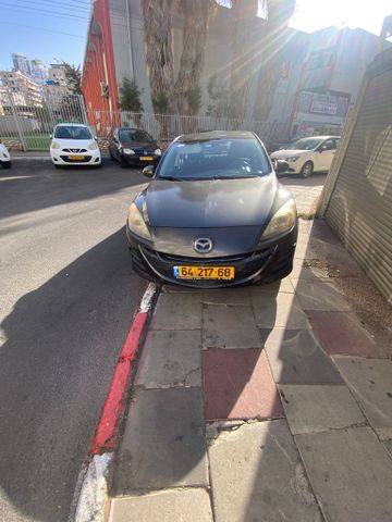 מאזדה 3