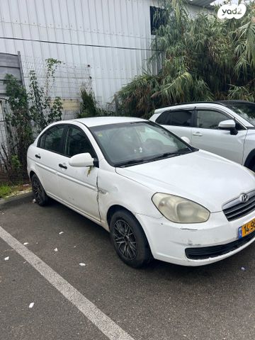 יונדאי אקסנט i25