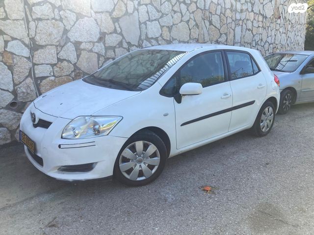 מודעת רכב טויוטה אוריס