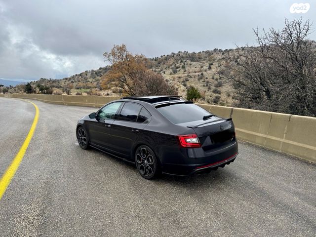 סקודה אוקטביה