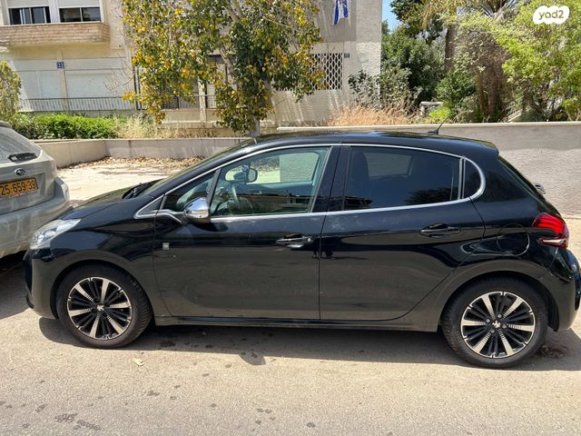 מודעת רכב פיג'ו 208