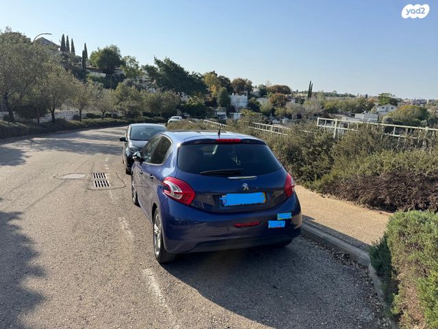 מודעת רכב פיג'ו 208