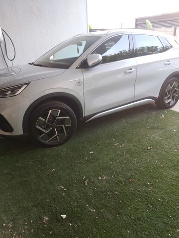 מודעת רכב בי.ווי.די אטו 3