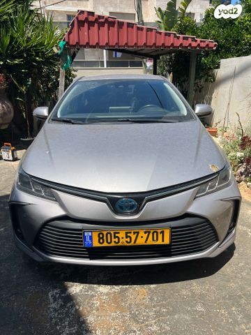 טויוטה קורולה