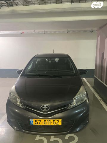מודעת רכב טויוטה יאריס
