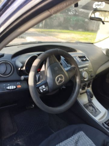 מודעת רכב מאזדה 3