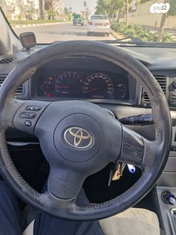 מודעת רכב טויוטה קורולה