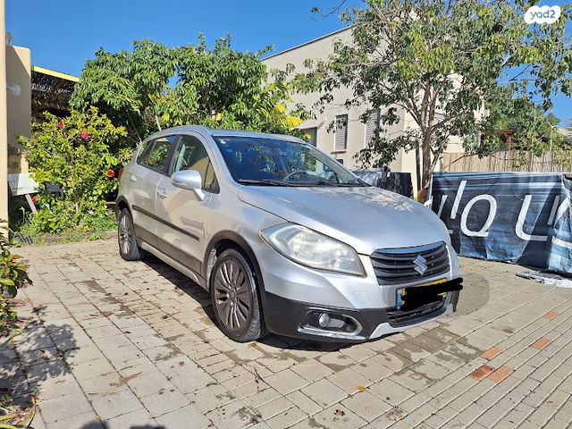 סוזוקי קרוסאובר