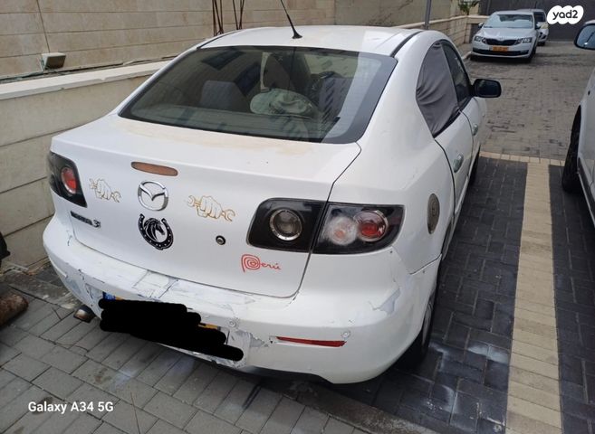 מאזדה 3