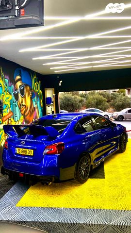 סובארו WRX