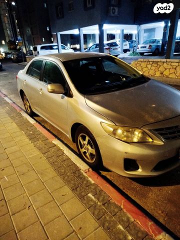 טויוטה קורולה