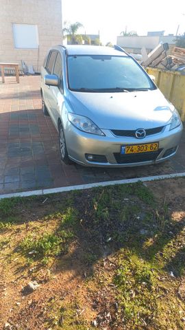 מודעת רכב מאזדה 5