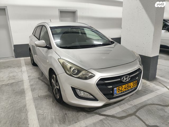 יונדאי i30