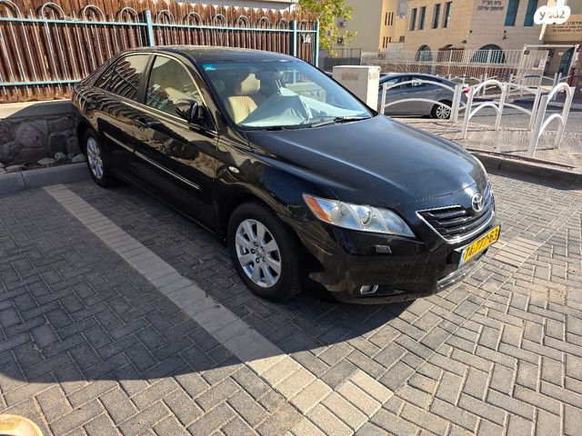 מודעת רכב טויוטה קאמרי