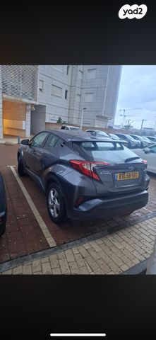 טויוטה C-HR