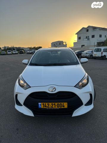 מודעת רכב טויוטה יאריס