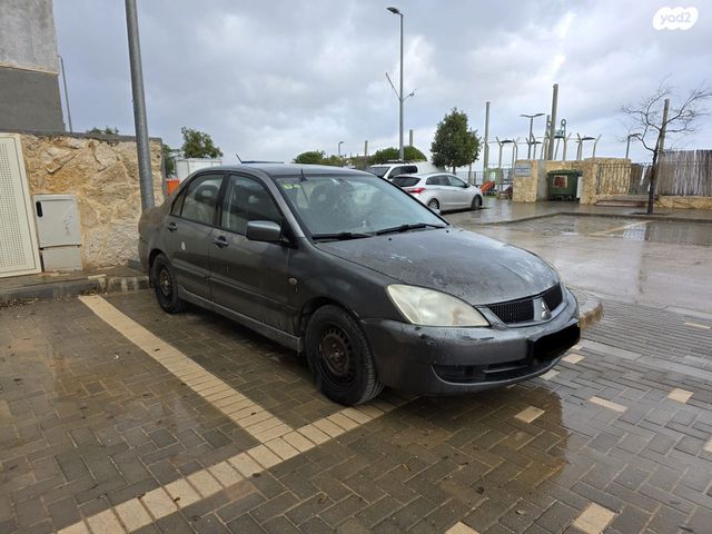 מודעת רכב מיצובישי לנסר