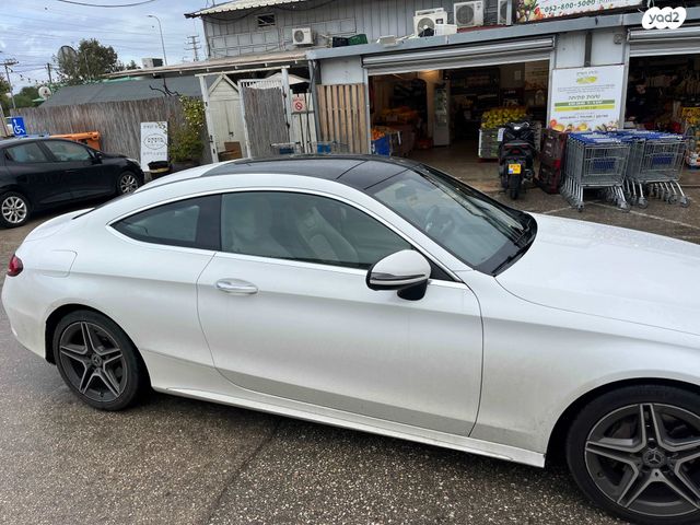 מודעת רכב מרצדס-בנץ C-class