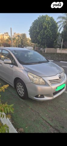 מודעת רכב טויוטה ורסו