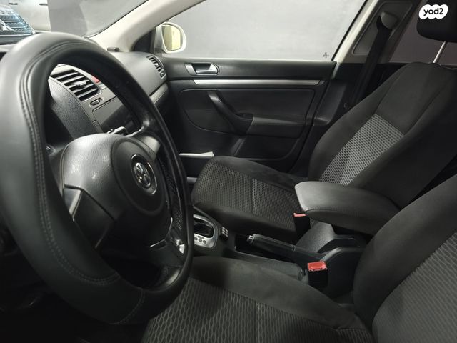 מודעת רכב פולקסווגן ג'טה 