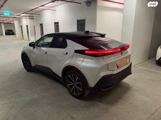טויוטה C-HR