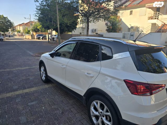 מודעת רכב סיאט ארונה