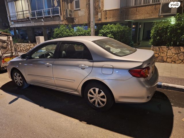 טויוטה קורולה