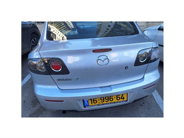 מאזדה 3