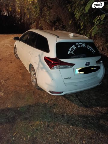 מודעת רכב טויוטה אוריס