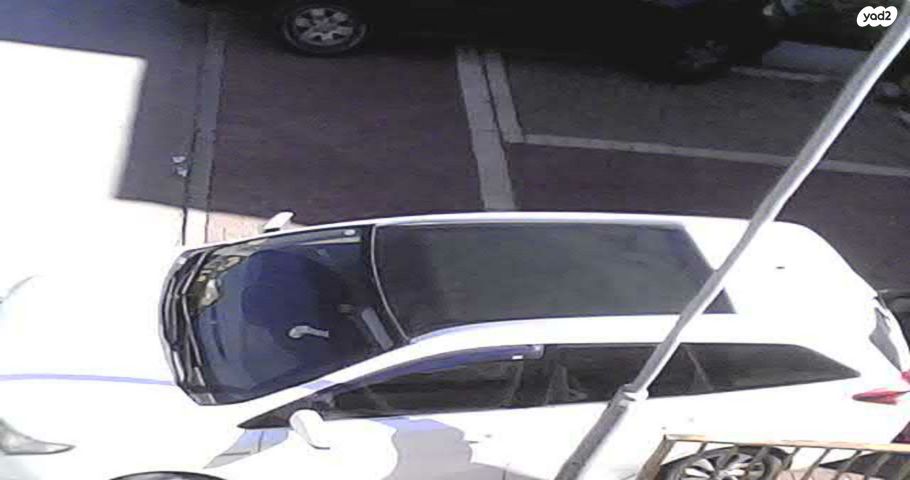 מודעת רכב טויוטה אוריס