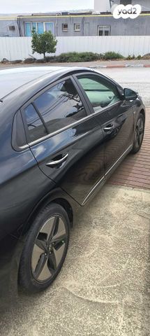 יונדאי איוניק