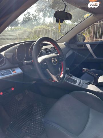 מאזדה 3