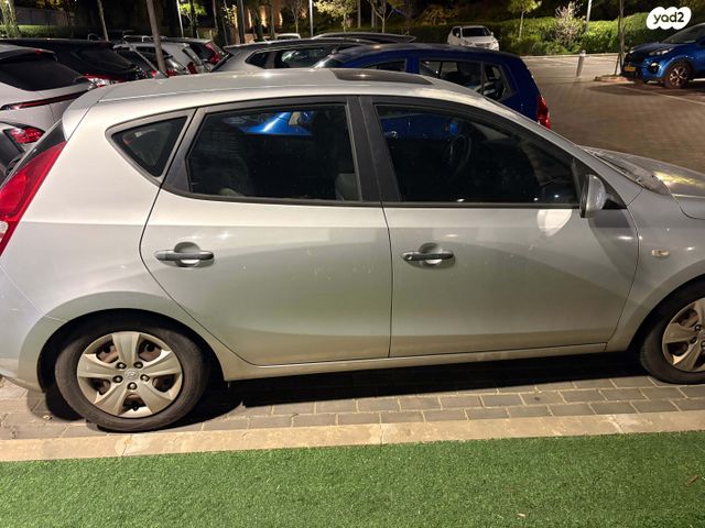 יונדאי i30