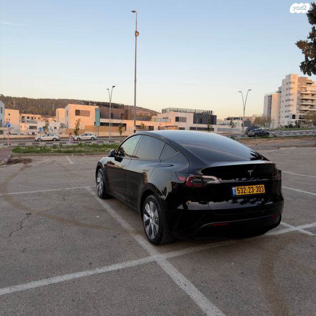טסלה מודל Y