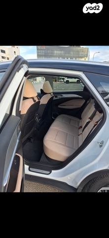 ג׳ילי Geometry C