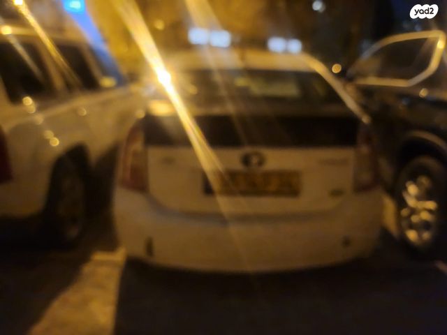 מודעת רכב טויוטה פריוס