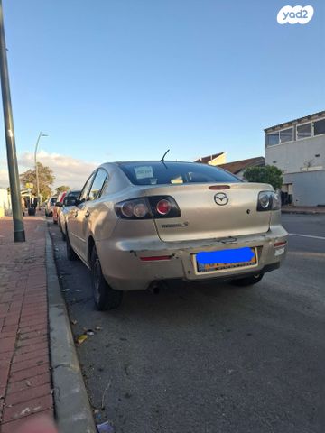 מודעת רכב מאזדה 3