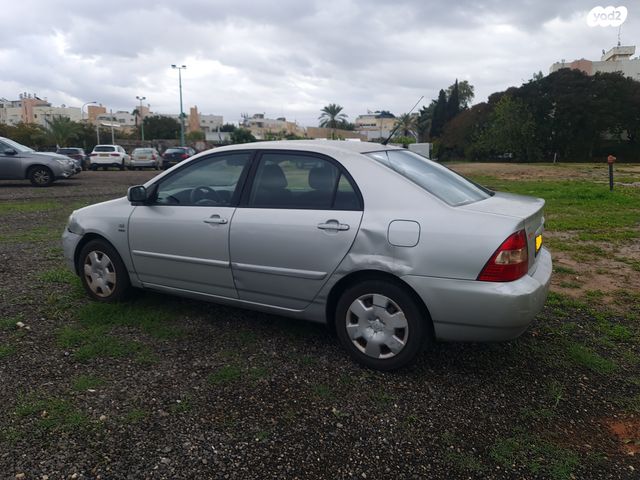 טויוטה קורולה