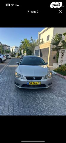 מודעת רכב סיאט לאון