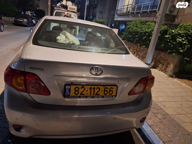 טויוטה קורולה