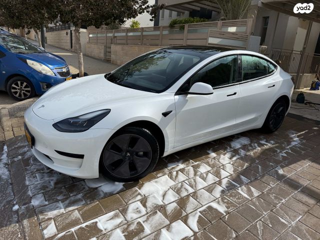 טסלה מודל 3