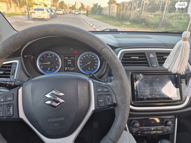 מודעת רכב סוזוקי קרוסאובר