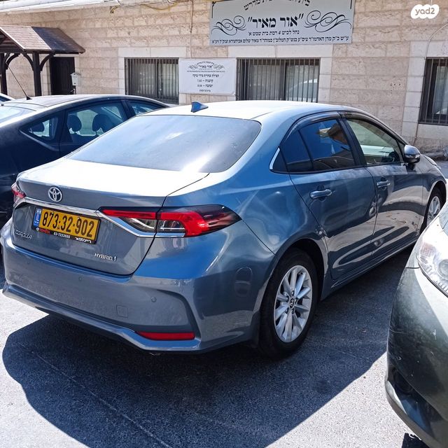 טויוטה קורולה